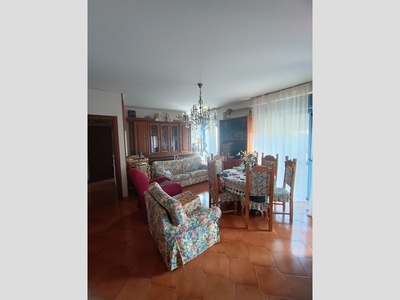 Quadrilocale in Vendita a Livorno, 225'000€, 100 m²