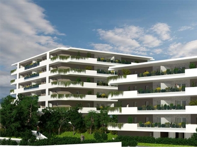 Quadrilocale in VIA MAGGINI, Ancona, 2 bagni, 120 m², ascensore