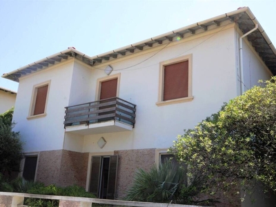 Villa Vista Mare In Vendita a Rosignano Marittimo