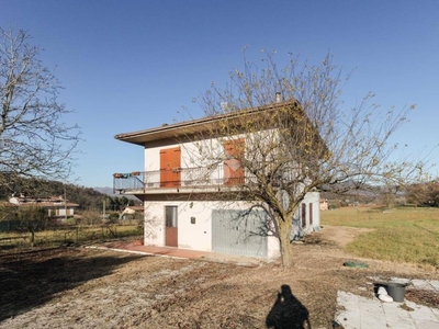 Terratetto unifamiliare via Santelle, San Quirico, Muscoline