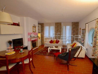 Villa a schiera a Casciana Terme Lari, 8 locali, 3 bagni, 300 m²