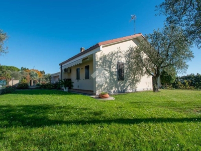 Villa bifamiliare via Daller Bianca, Soiano, Soiano del Lago