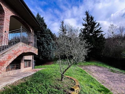 Villa bifamiliare via San Ortensi 26, Sartorano, Monte San Pietro
