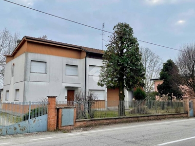 Villa bifamiliare via Savena Vecchia, San Gabriele Mondonuovo, Baricella