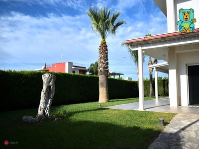 Villa in Vendita in Via Charles Le Corbusier a Lecce