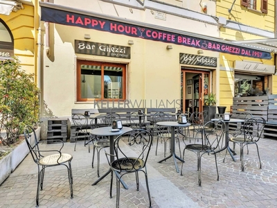 Bar in vendita a Cornaredo piazza Libertà