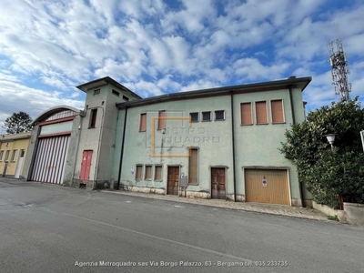 Capannone Industriale in vendita a Bergamo