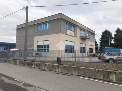 Capannone Industriale in vendita a Castelli Calepio via Carlo Curotti, 21
