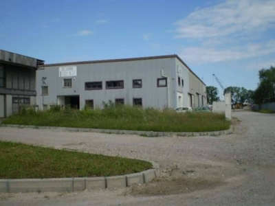 Capannone Industriale in vendita a Cervignano del Friuli via Cajù 62