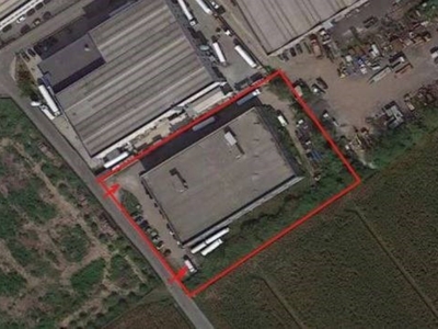Capannone Industriale in vendita a Medolago via Adda