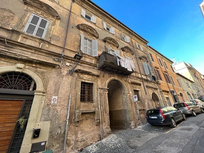 Magazzino in vendita ad Albano Laziale via Aurelio Saffi, 91