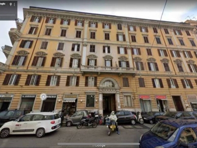 Ufficio in in vendita da privato a Roma via San Martino della Battaglia, 31