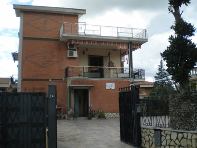 Ufficio in vendita a Marino via Eugenio Curiel