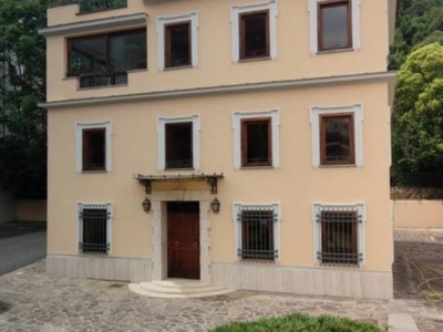Ufficio in vendita a Roma via Gomenizza, 31