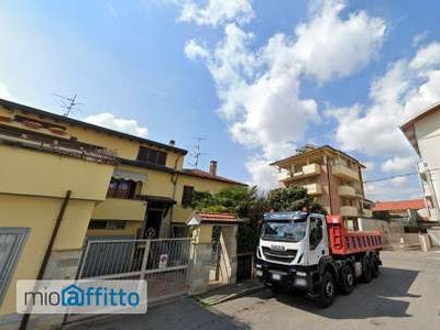 Appartamento arredato con terrazzo Via monza