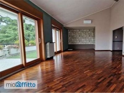 Appartamento con terrazzo Centro