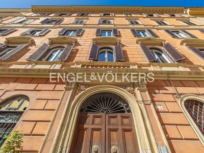 Prestigioso appartamento di 241 m² in vendita Via di Porta Castello, Roma, Lazio