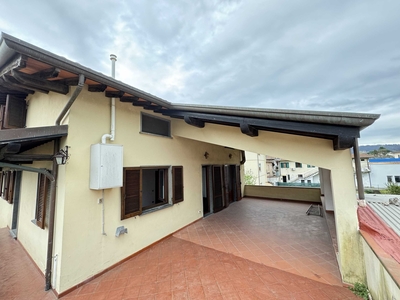 Villa in Vendita a Frosinone