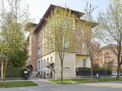 Appartamento in Vendita in Corso Generale Giuseppe Govone 13 a Torino