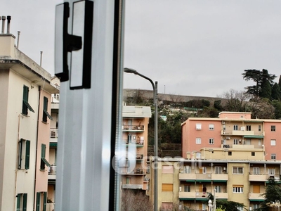 Appartamento in Vendita in Via Paleocapa a Genova