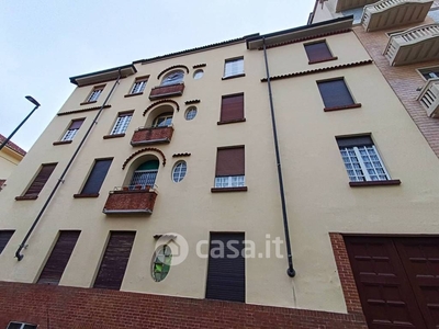 Appartamento in Vendita in Via Valentino Carrera 45 a Torino