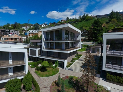 Appartamento vacanza per 4 Persone ca. 90 qm in Brixen, Dolomiti (Valle Isarco)