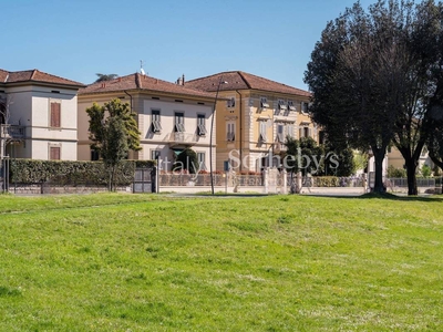 Casa in vendita a Lucca