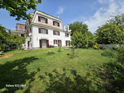 Casa indipendente con terrazzo, Formello castel de ceveri