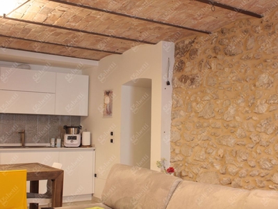 Casa indipendente di 125 mq in vendita - Isernia