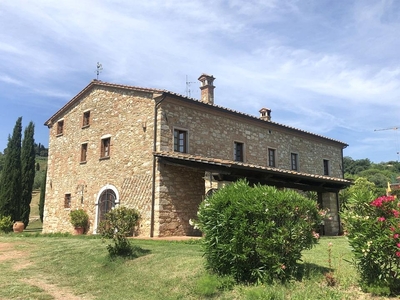 Casa indipendente in affitto a Casciana Terme Lari