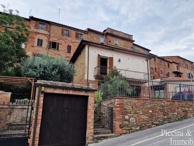 Casa indipendente in vendita 2 Stanze da letto a Torrita Di Siena