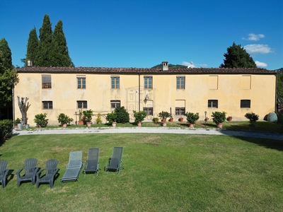 Casa indipendente in Via del loreto prima - Nord, Lucca