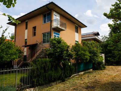 Casa indipendente in Via Pirandello - Vigne, Cesena