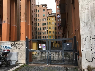 Garage/Posto auto in Vendita in Via Arturo Colautti 12 a Roma