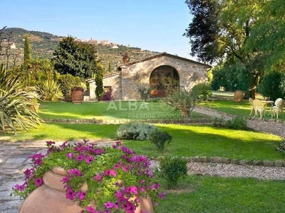 Prestigiosa villa di 1055 mq in vendita frazione tavarnelle, 1, Cortona, Arezzo, Toscana