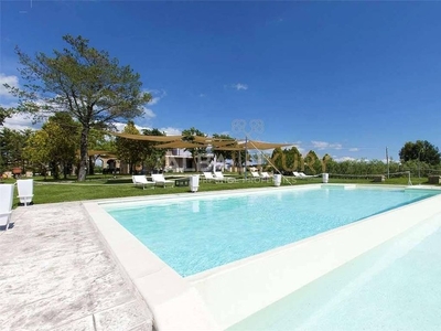 Prestigiosa villa di 700 mq in vendita, via giovanni XXIII, Pitigliano, Grosseto, Toscana