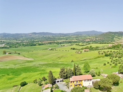 Rustico casale a Cinigiano