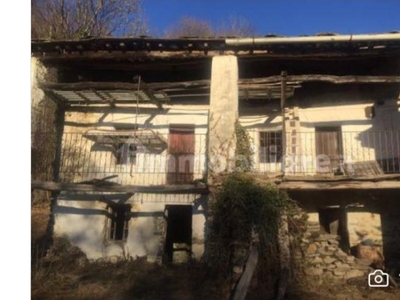 Rustico/Casale in vendita a Pont-Canavese
