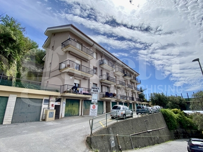 Vendita Appartamento Via Pizzorno, Varazze