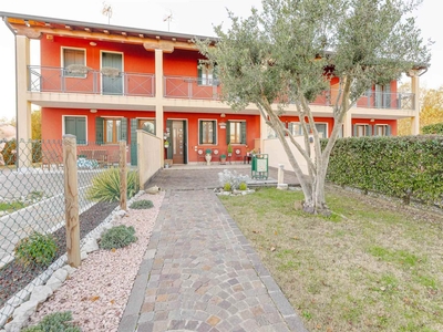 Villa a Schiera in vendita a Mirano - Zona: Zianigo