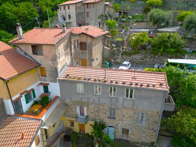 Villa a schiera in Via L. Alborno - Latte, Ventimiglia