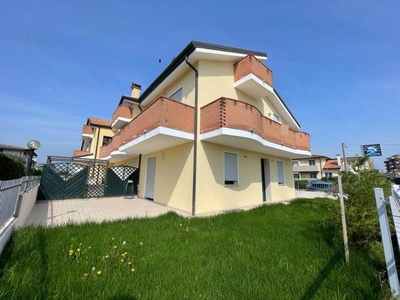 Villa Bifamiliare in vendita a Chioggia