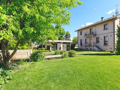 Villa di 210 mq in vendita Gropello Cairoli, Lombardia