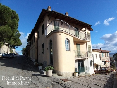 Villa in vendita 2 Stanze da letto a Castiglione Del Lago