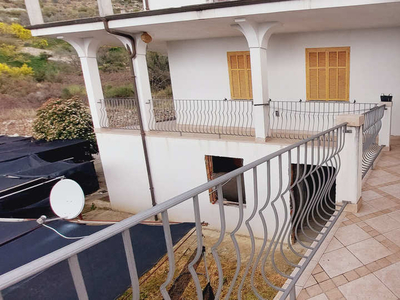 Villa in vendita 4 Stanze da letto a Vallebona