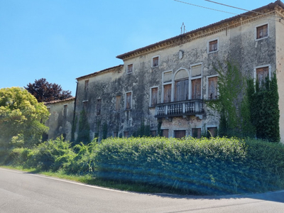 Villa in vendita a Stra - Zona: San Pietro di Stra