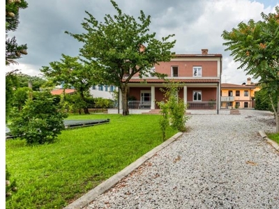 Villa in vendita a Zugliano, Frazione Grumolo Pedemonte, Via Casette 9