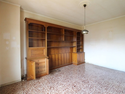 Appartamento in vendita a Colle Di Val D'elsa Siena