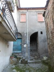 Appartamento da ristrutturare a Marzano Appio
