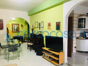 Appartamento in ottime condizioni, in vendita in Via Balsami, Solofra